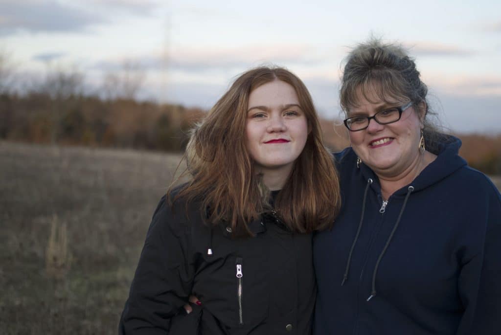 mom and daughter picture