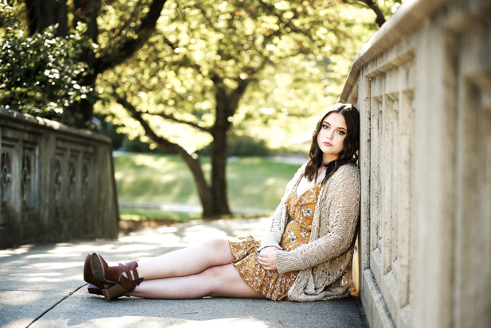 Photographer tips shooting Fashion in a park | Lydia Collins